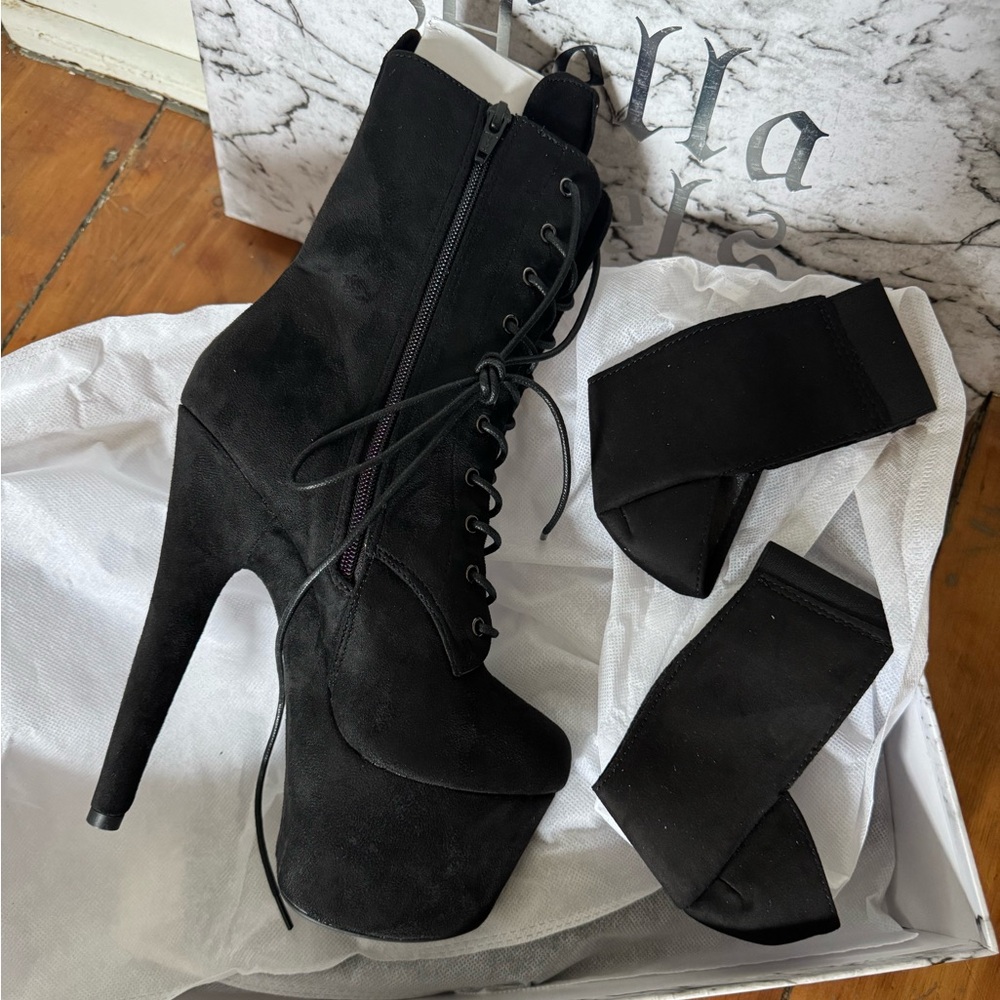 Babydoll Hella Heels